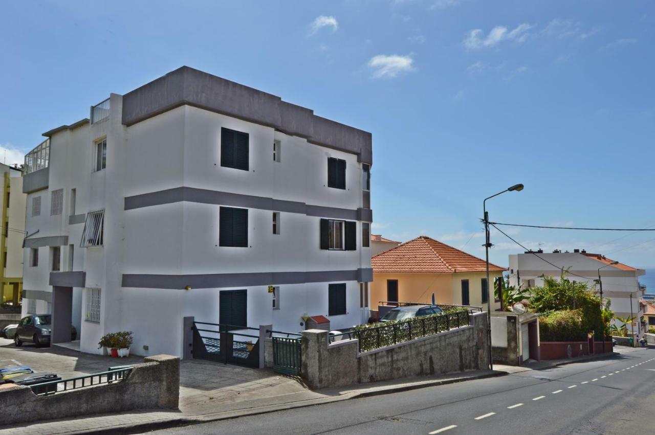 Top Floor With Balcony In Funchal Экстерьер фото