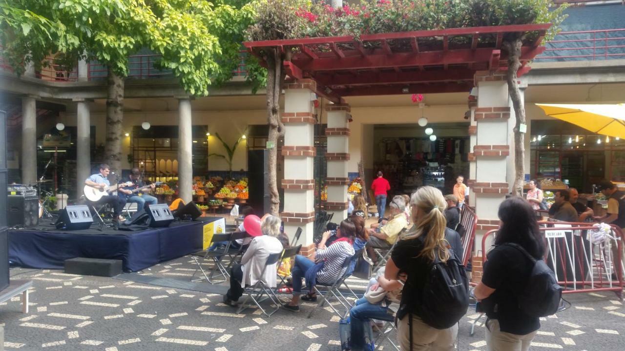 Top Floor With Balcony In Funchal Экстерьер фото